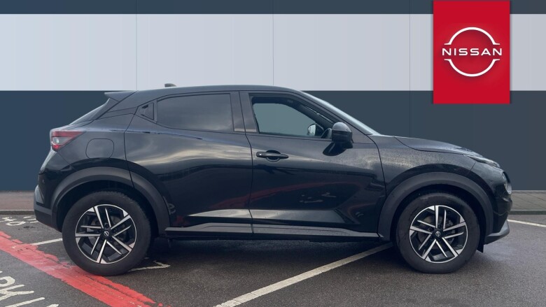 Nissan Juke 1.0 DiG-T N-Connecta 5dr DCT Petrol Hatchback